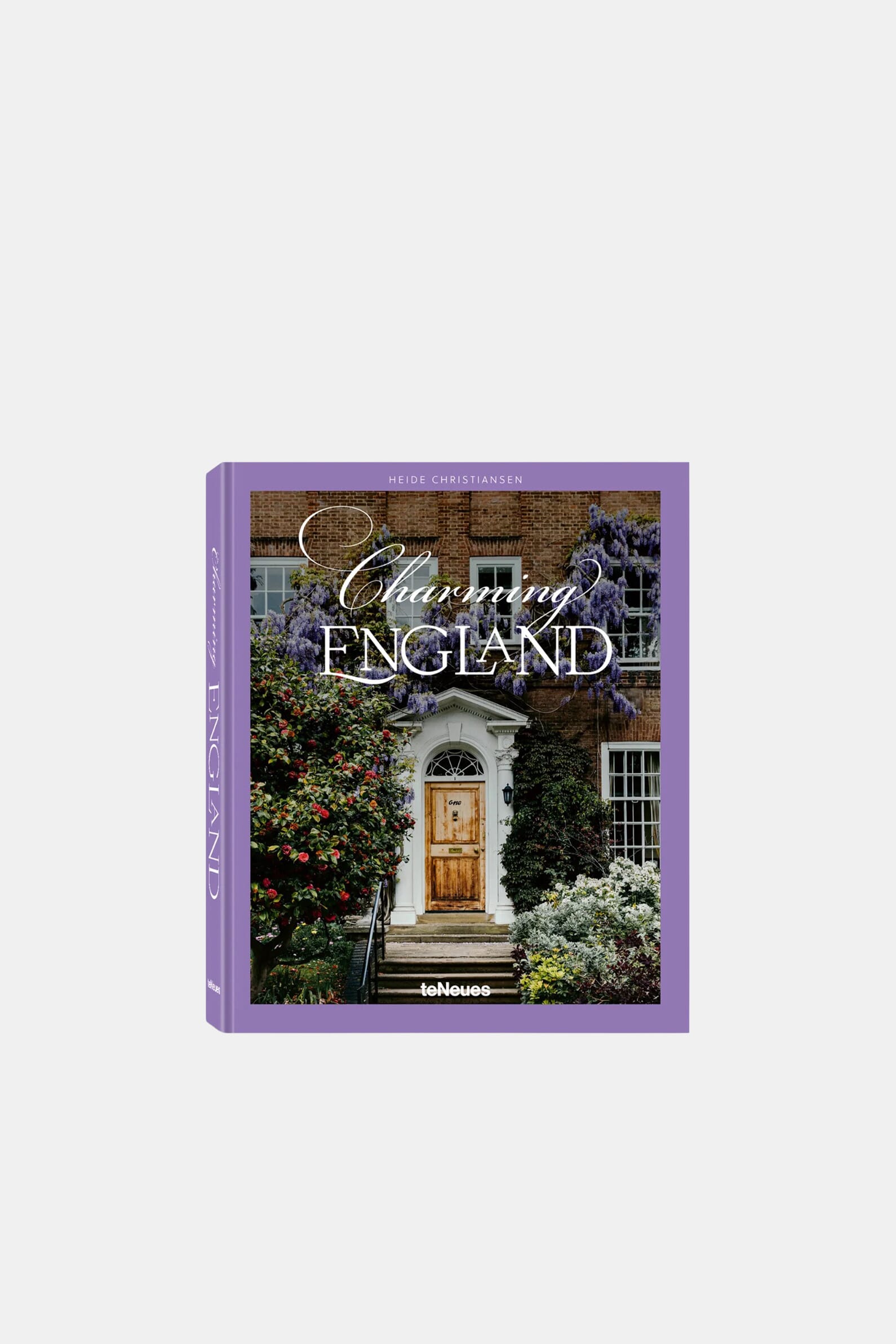 Книга «Charming England»