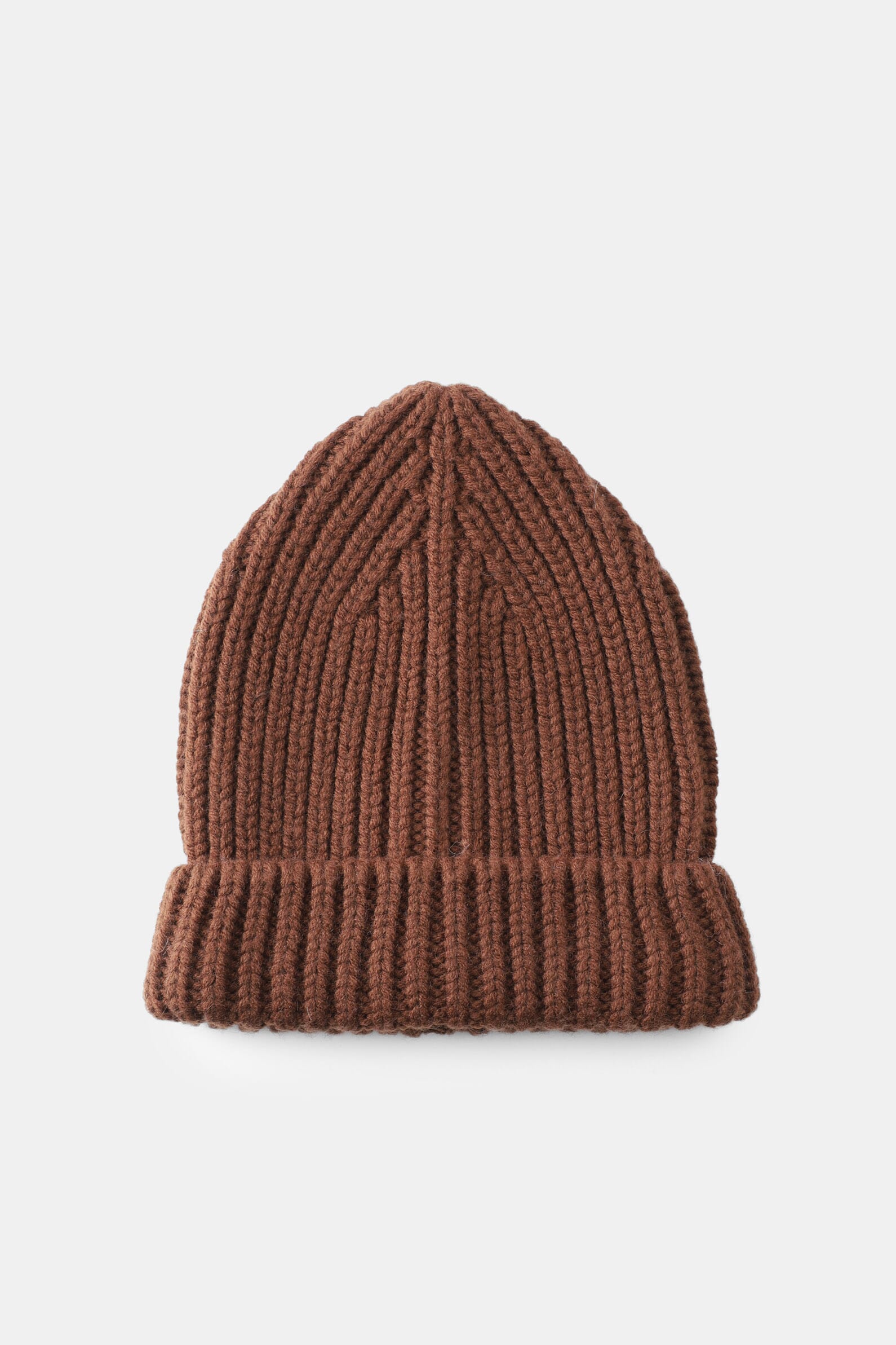 Шапка с шерстью ангоры