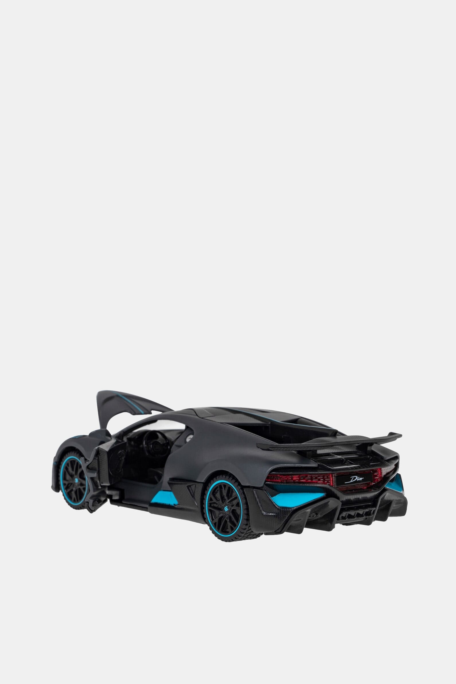 Игрушечная автомодель Bugatti