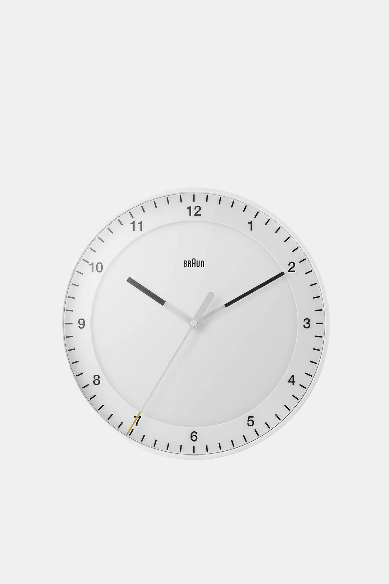 Годинник настінний Braun Q/A Wall clock - White