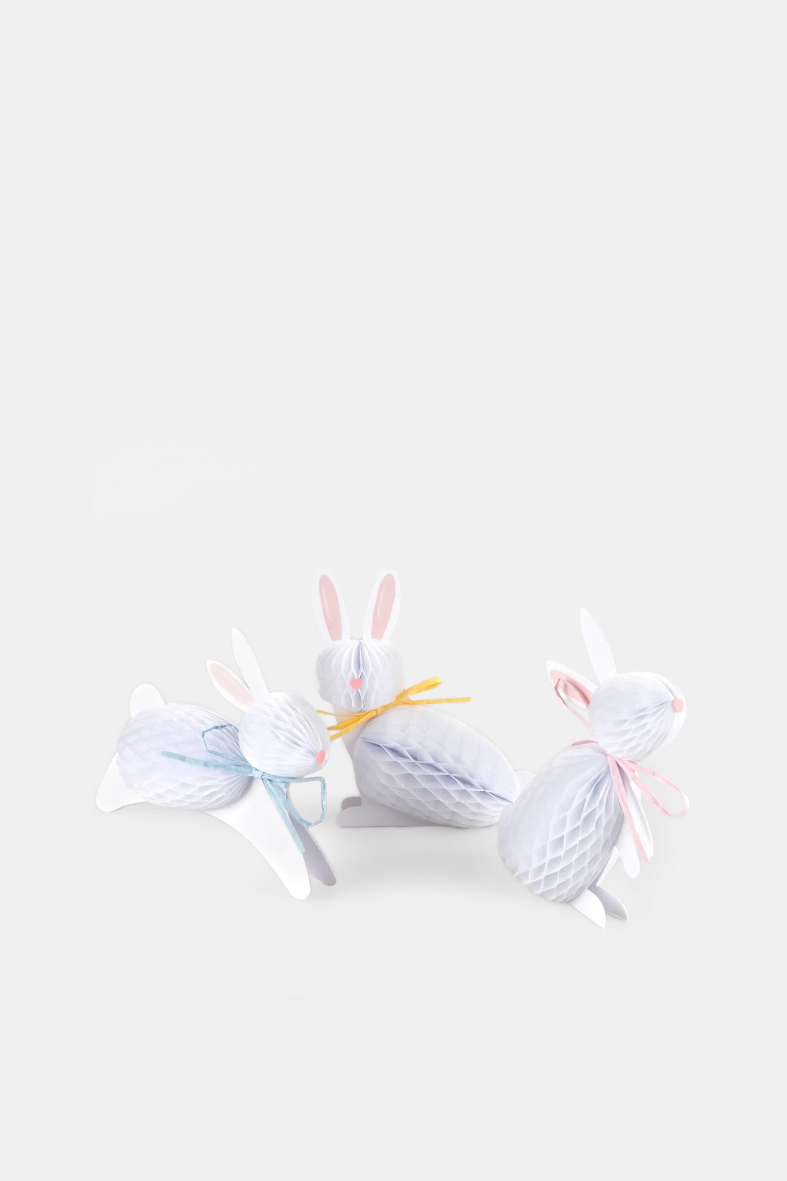 Набір декору Bunny Honeycomb Decorations (6 шт)