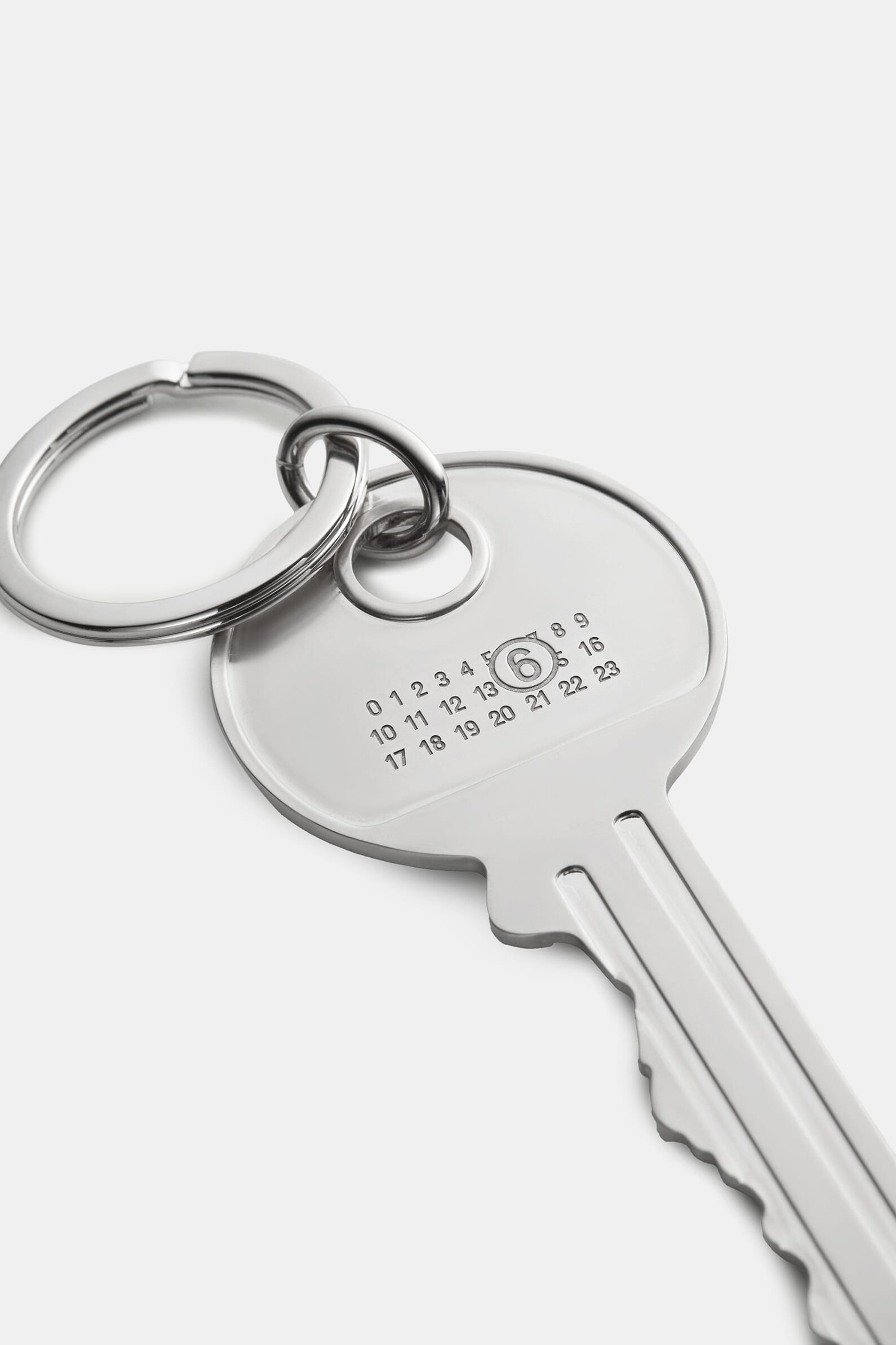 Брелок MM6 Maison Margiela 00643008_30 - Онлайн-магазин ЦУМ Київ