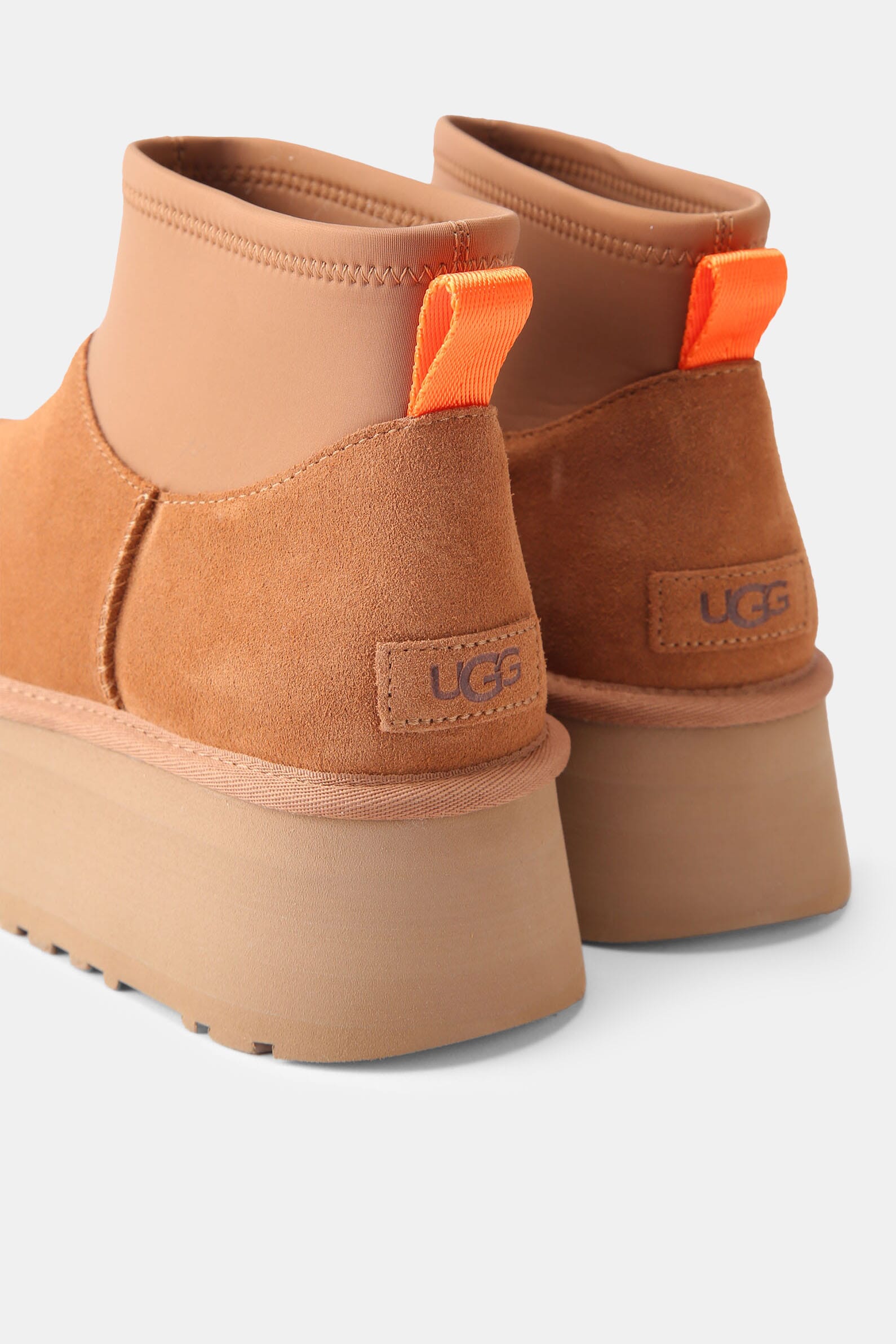 Замшеві чоботи CLASSIC MINI DIPPER UGG 00546590_05 - Онлайн