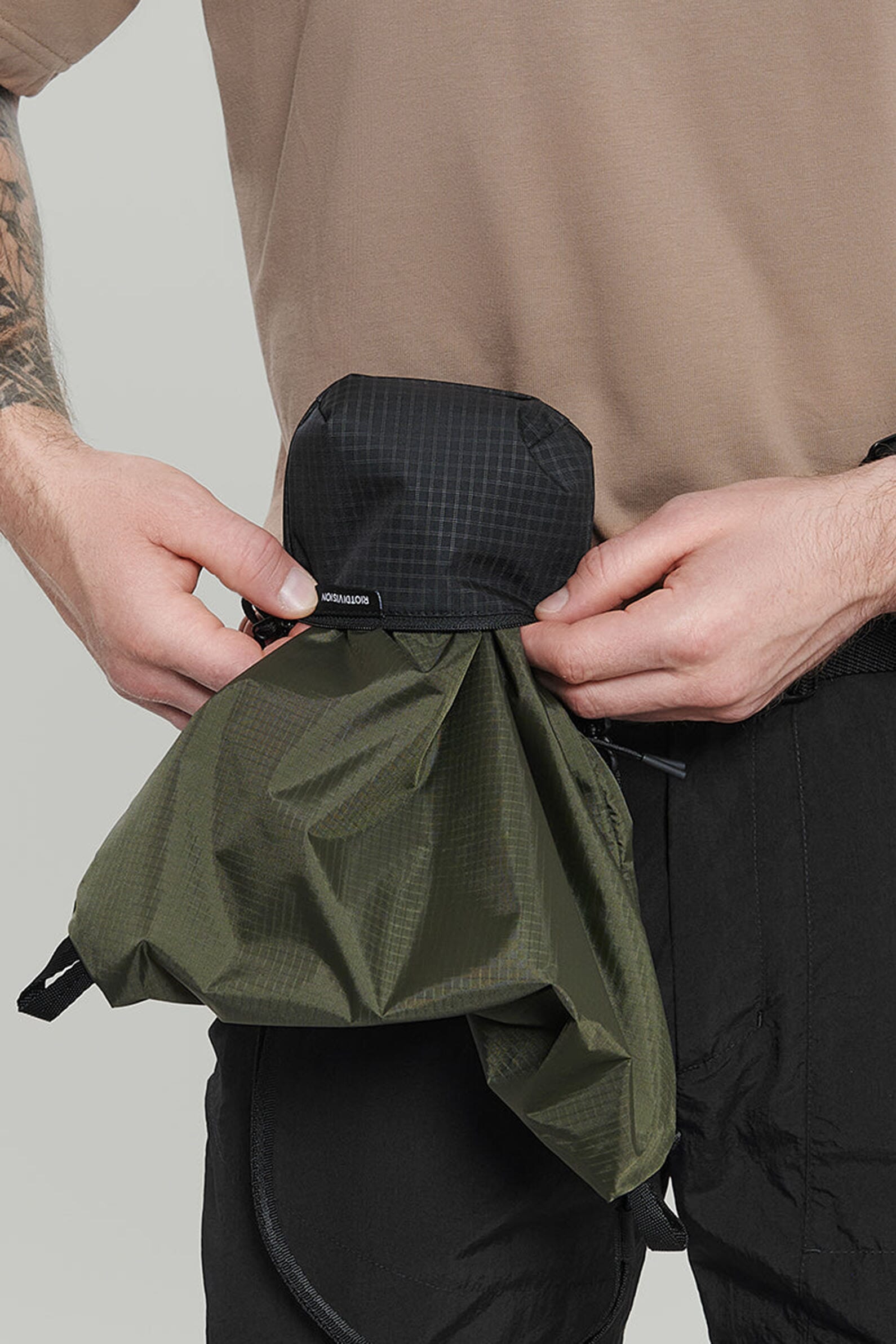 Сумка Lightweight Musette Packable Bag Gen.1 Riot Division