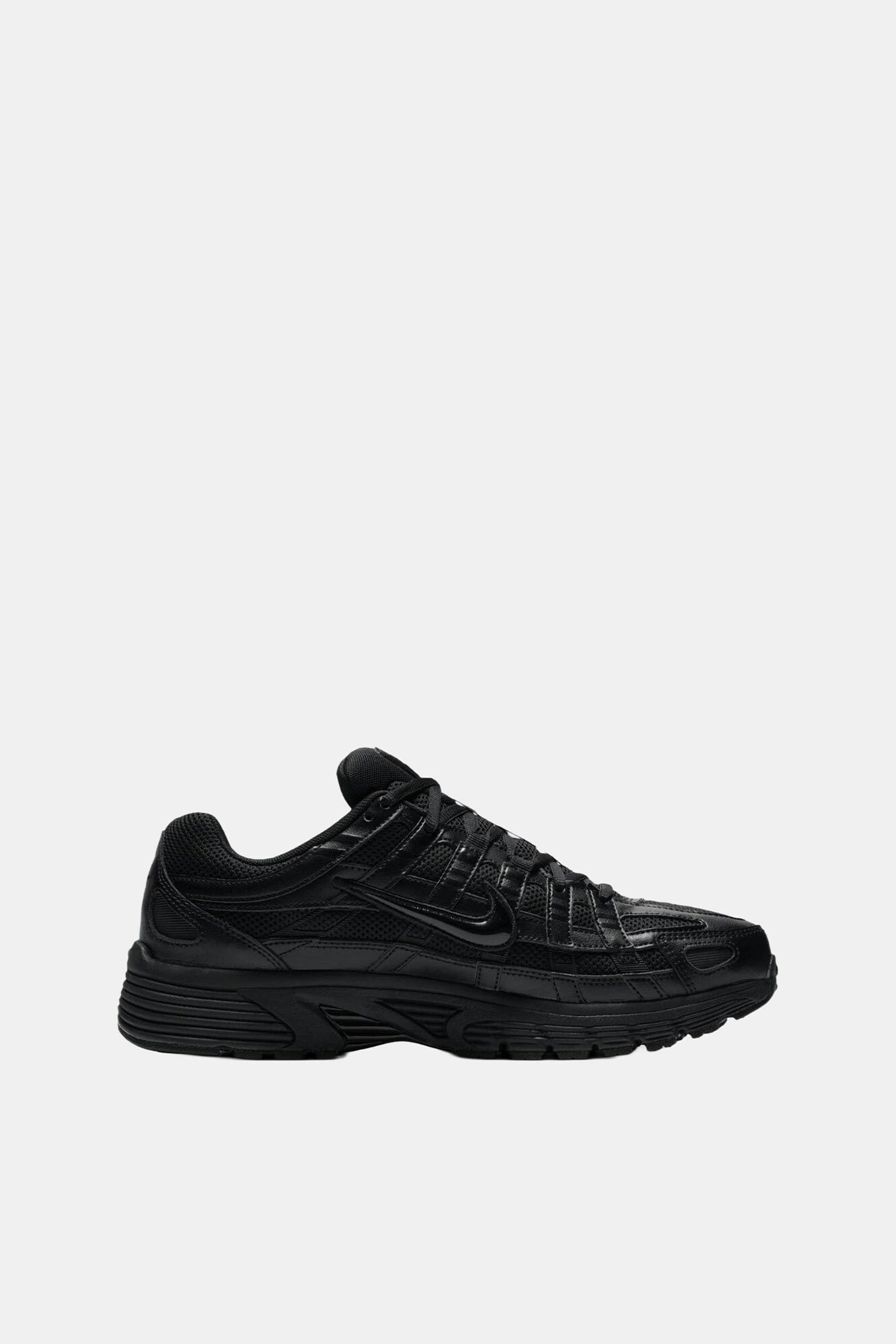 Кросівки Nike P-6000