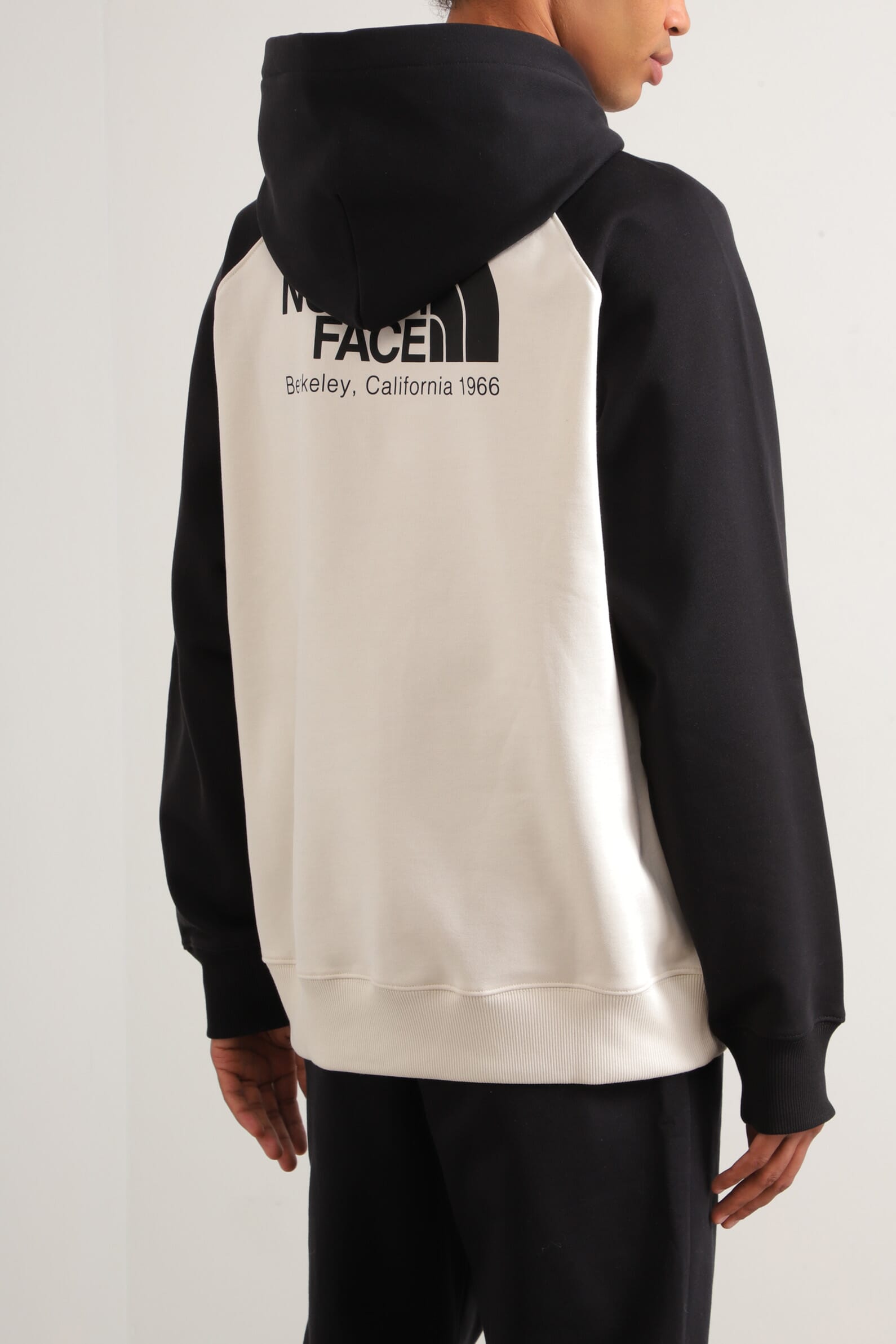 Худи The North Face 00560744_01 — Скидки в ЦУМ Outlet