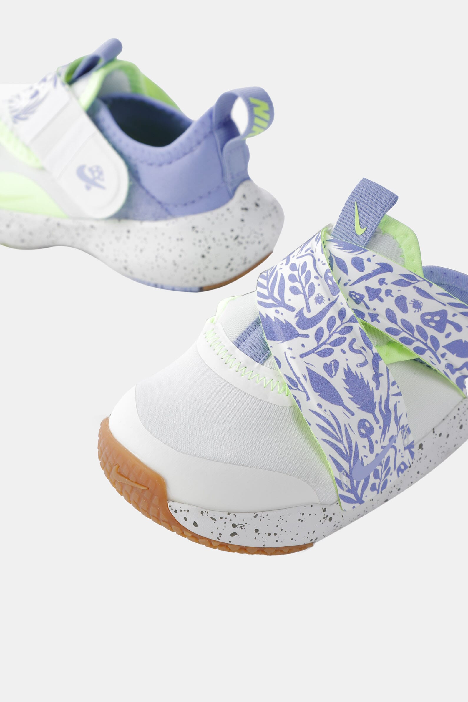 はな Nike кросівки (NIKE, 100) Nike 00462571_18 — Знижки в ЦУМ Outlet