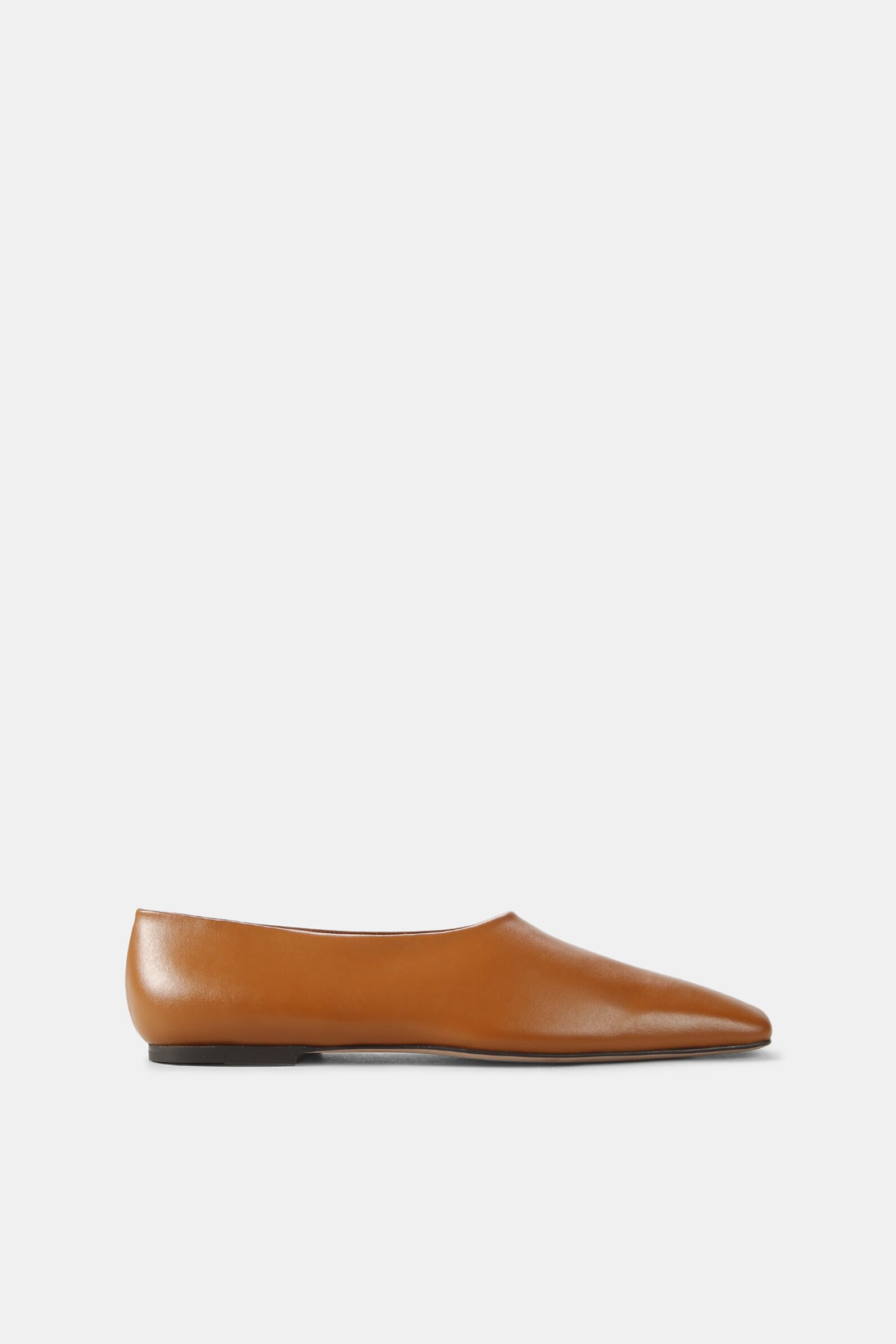 Шкіряні балетки CLAIRE CAP-TOE