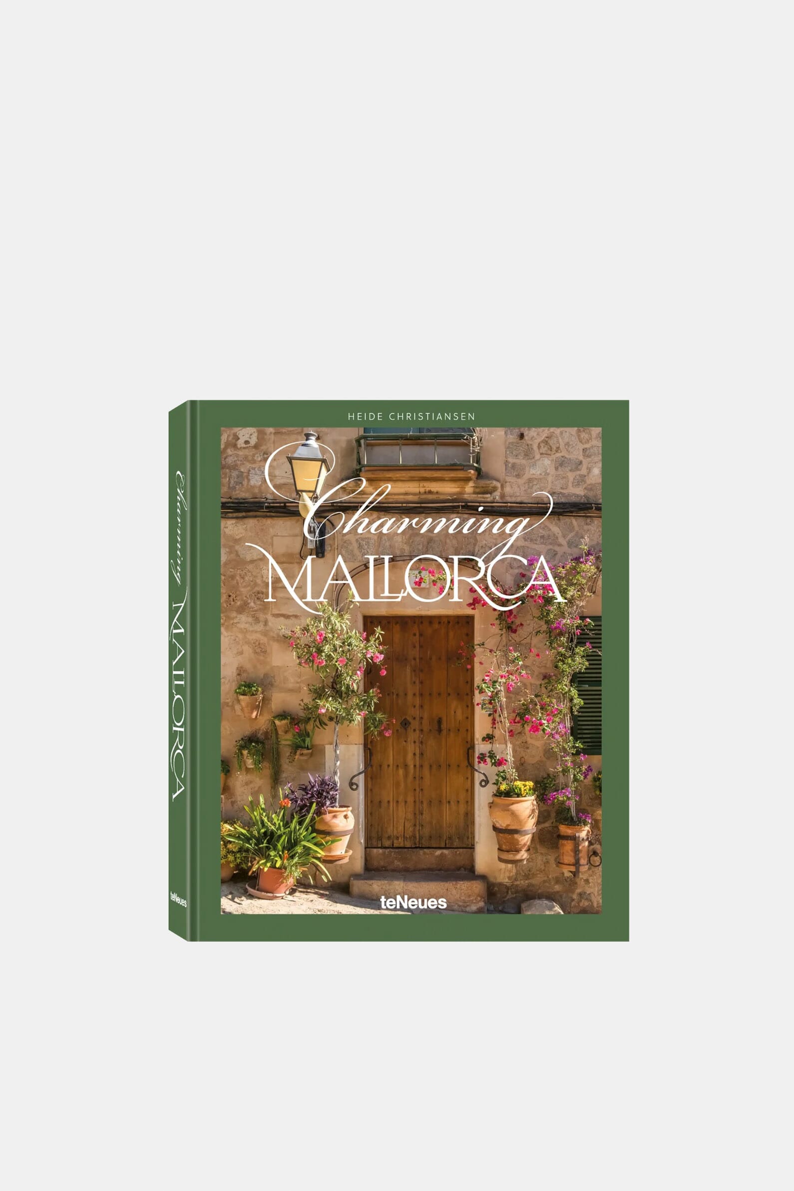 Книга «Charming Mallorca»