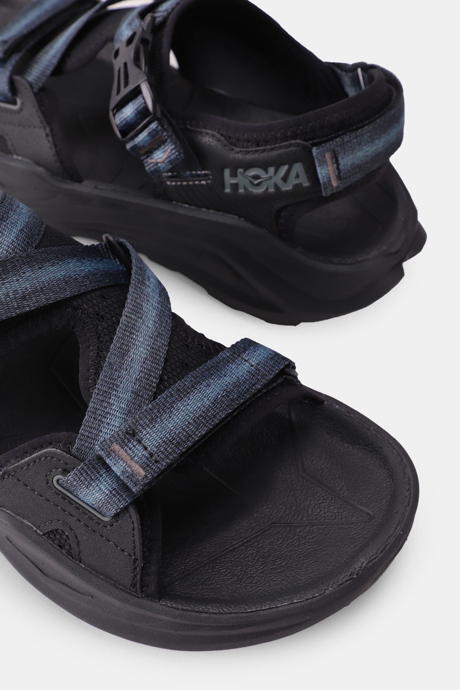 Сандалі Hoka Infini Hike HOKA 00647522_01 - Онлайн-магазин ЦУМ Київ