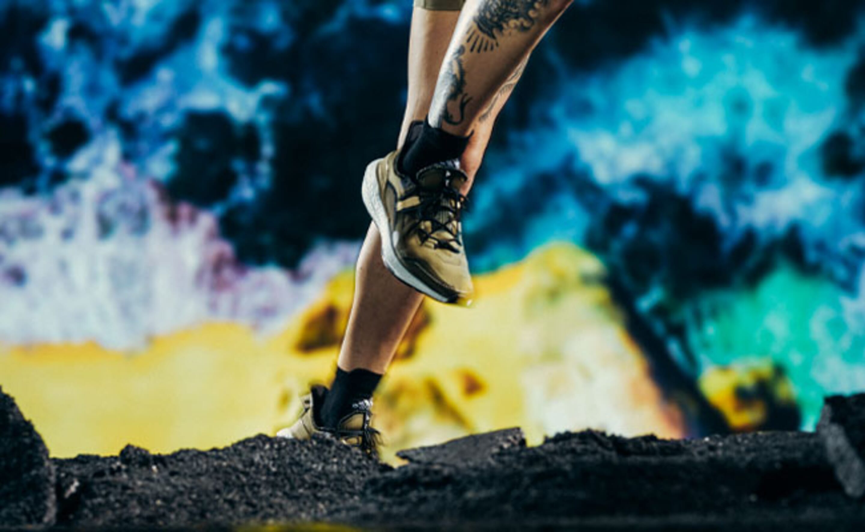 Знижки на AdidasxParley