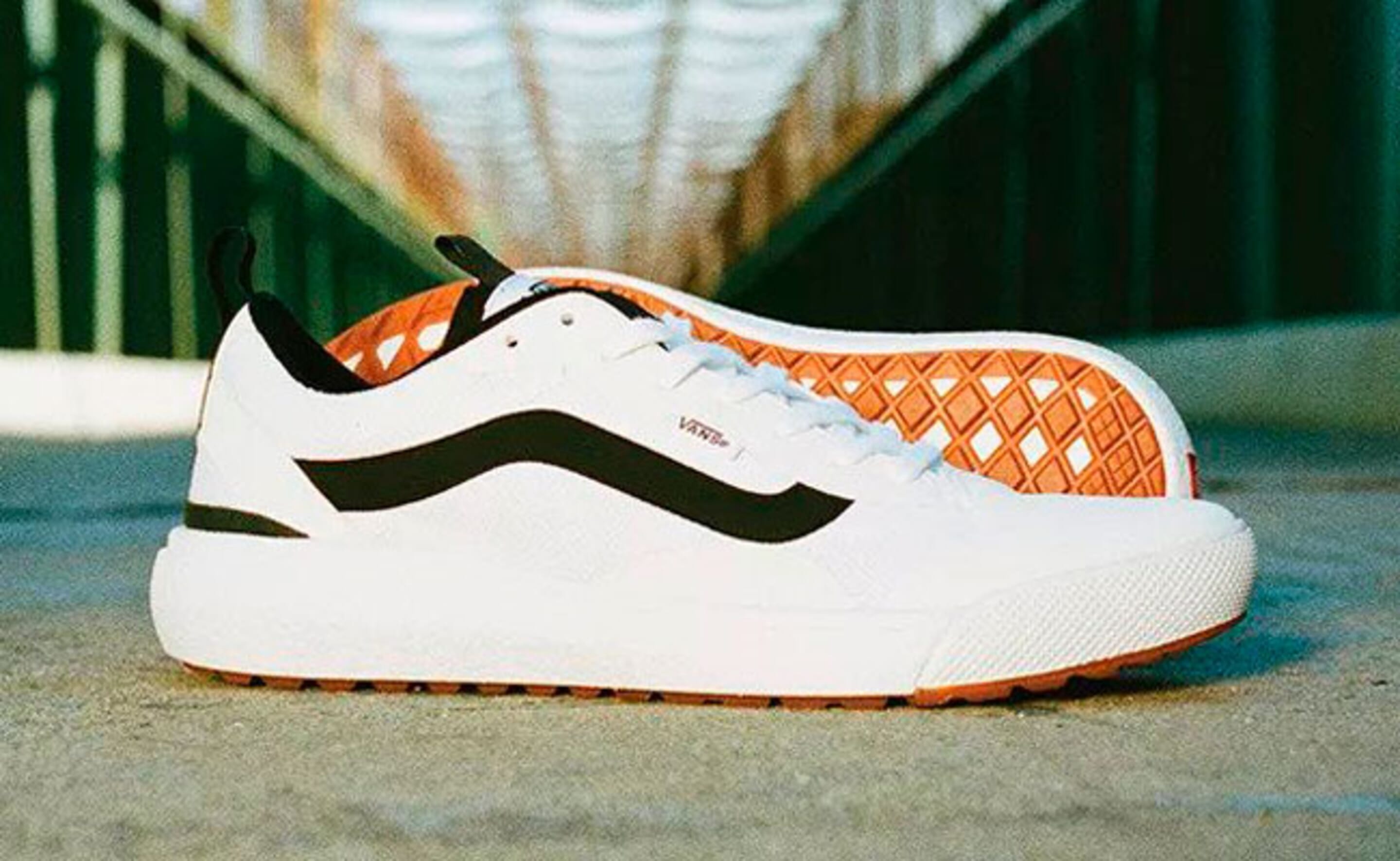 Товары Vans
